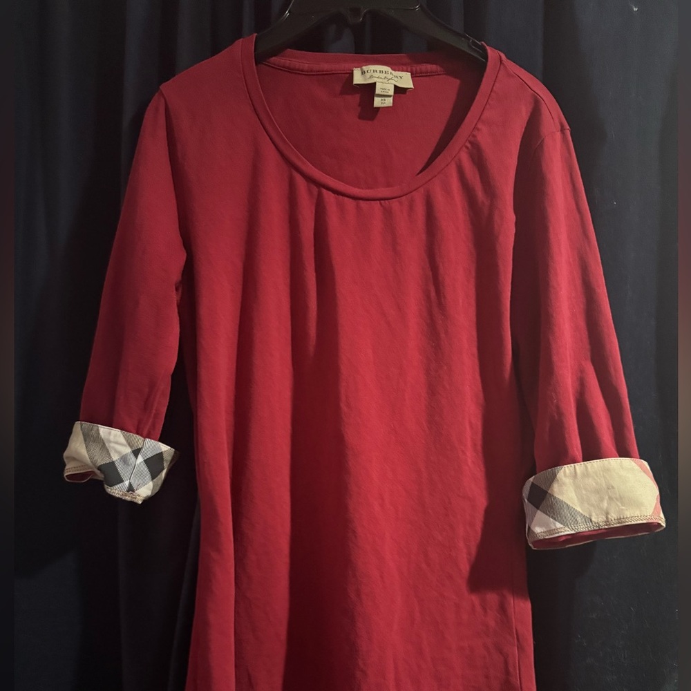 BURBERRY
Check Cuff T-shirt In Red size xsmall